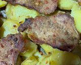 Mézes-mustáros karaj krumplival (tepsiben) recept fázis 4 fotója
