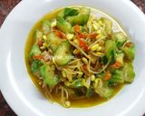 Foto langkah ke 2 dari resep Tumis oyong+cambah.