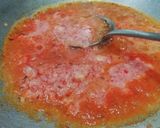 A picture of step 3 of Punjabi Kadhi.