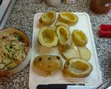 Foto del paso 1 de la receta: Papas rellenas de jamón y cebolla de verdeo