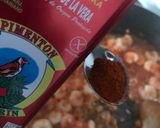 Foto del paso 4 de la receta: Fideuà de galeras y gambitas, al azafrán