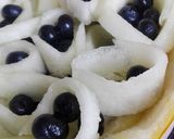 Foto del paso 6 de la receta Anillos de Casaba helados y rellenos de arándanos