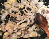 Foto del paso 1 de la receta: Paella de marisco