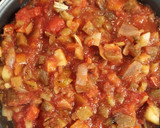 Foto del paso 3 de la receta: Macarrones con pisto y soja texturizada