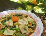 Foto langkah ke 4 dari resep Capcay goreng.