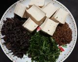 Hình bước làm 1 của món Đậu phụ cuốn lá lốt