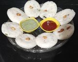ઇન્સ્ટન્ટ રવા ઇડલી (Rava Idli Recipe in Gujarati) રેસીપી સ્ટેપ4ફોટો