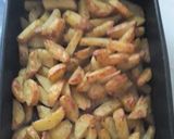 Tűzdelt karaj zöldfűszeres, joghurtos burgonyával recept fázis 7 fotója