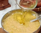 Foto langkah ke 4 dari resep Bolu Kukus Pisang Coklat No Mixer.