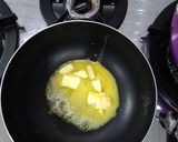 Foto langkah ke 5 dari resep Creamy Tuna Bread.