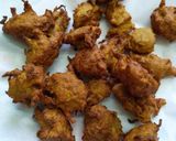 A picture of step 2 of Dudhi koftas / bottlegourd kofta.