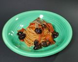 Foto del passaggio 6 della ricetta Spaghetti alla puttanesca