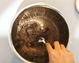 عکس مرحله 1 از دستور تارت گاناش شكلات تلخ و توت فرنگی (بدون فر)