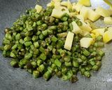 आलू बीन्स की सब्ज़ी (aloo beans ki sabzi recipe in Hindi) रेसिपी चरण 3 फोटो