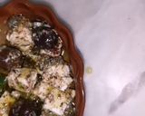 صورة لخطوة 2 من وصفة سلطه الفيتا المشويه بالزيت الزيتون