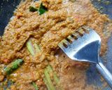Foto langkah ke 2 dari resep Cumi Pedas Kuah Kare.