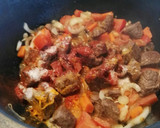 Foto del paso 6 de la receta: Ternera guisada en salsa de nueces y anacardos