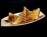 चीज़ आलू टोस्ट(Cheese aloo toast recipe in Hindi) रेसिपी चरण 5 फोटो