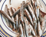 Foto del paso 1 de la receta: Pinchos de Boquerones empanados rellenos de Pimiento de Piquillo