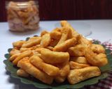 Foto langkah ke 7 dari resep Cemilan Kriuk Nasi Sisa.