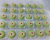 Foto langkah ke 5 dari resep Bolu pandan keju.
