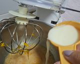 Foto del paso 3 de la receta: Budín de naranja y avena relleno de dulce de leche