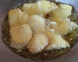 Foto langkah ke 3 dari resep Ubi Goreng Sambal Terasi.
