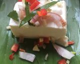 A picture of step 2 of Thai tofu steamed in banana leaf 🌱.