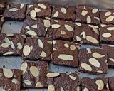 Foto langkah ke 7 dari resep Brownies Almond Cookies.