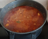 Foto del paso 3 de la receta: Guisillo de carne con pan tostado y almendras