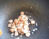 รูปขั้นตอนการทำที่ 1 ของ ข้าวห่อไข่