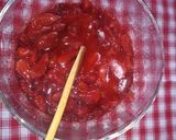 A picture of step 5 of Strawberry jam in microwave.