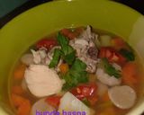 Foto langkah ke 5 dari resep Sop Ayam Bumbu Racik.