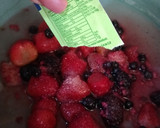 Foto del paso 6 de la receta: Cheesecake frío con frutos rojos (sin horno)