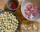 百合蓮子瘦肉湯的食譜步驟1照片