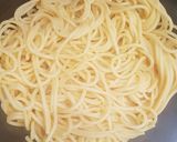 Pas rețetă Spaghetti , sos de roșii, usturoi și busuioc  🍝 3 fotografie