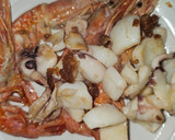 Foto del paso 5 de la receta: Fumet de gambas con mero y patatas