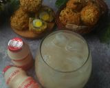 Foto langkah ke 3 dari resep Ice Tea Yakult.