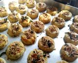 Foto langkah ke 13 dari resep Garlic cheese cookies.