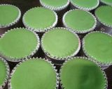 Foto langkah ke 8 dari resep Bolu Kukus Mekar Semangka.