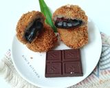 Foto langkah ke 6 dari resep Banana Choco Bomb.