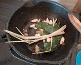 Foto langkah ke 3 dari resep Sop Ayam Ala Pak Min Klaten.