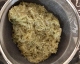 A picture of step 2 of Lauki raita.