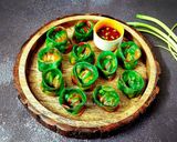 A picture of step 11 of Tri-colour Chicken Walnut Momos.