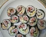 Foto langkah ke 5 dari resep Simple Sushi.