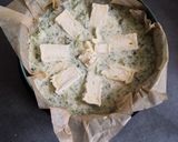 Une image de l'étape 2 de Quiche sans pâte, brocolis, camembert.