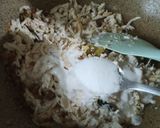Foto langkah ke 5 dari resep Isian ayam untuk lemper.
