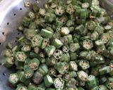 ભીંડા નું શાક (Bhindi subji recipe in gujrati) રેસીપી સ્ટેપ2ફોટો