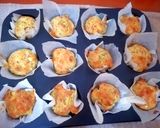 Φωτογραφία βήματος 4 της συνταγής Αλμυρά muffins με κολοκυθάκια, γραβιέρα 🧀 και φέτα