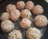 A picture of step 5 of Cheese-Stuffed Meatballs in Chipotle Sauce.